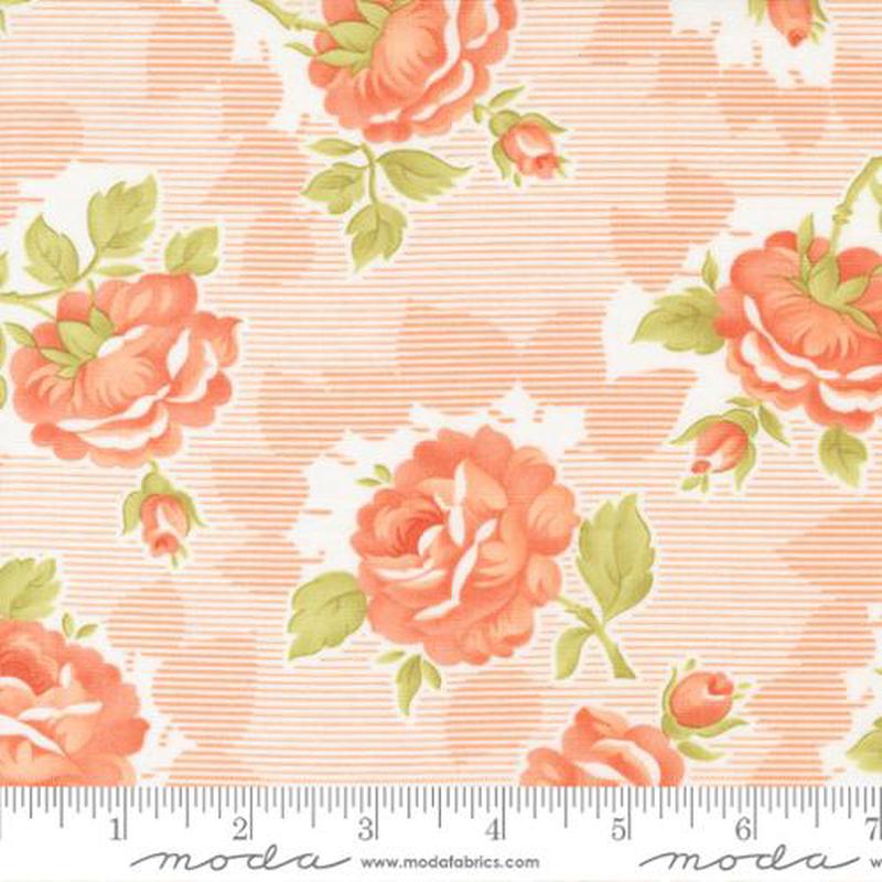 Cinnamon and Cream Collection Large Floral Cotton Fabric 20450