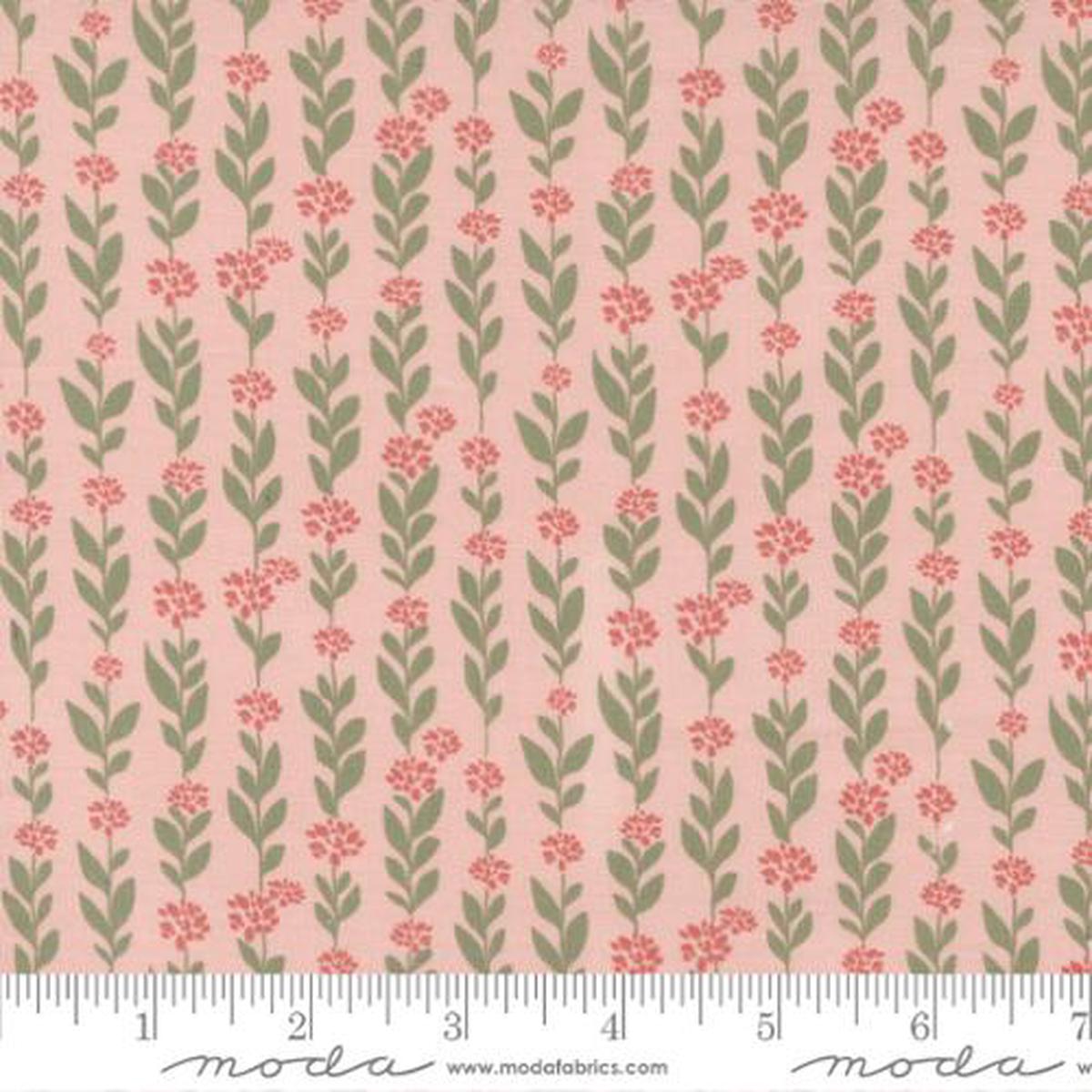Country Rose Collection Climbing Vine Cotton Fabric 5171