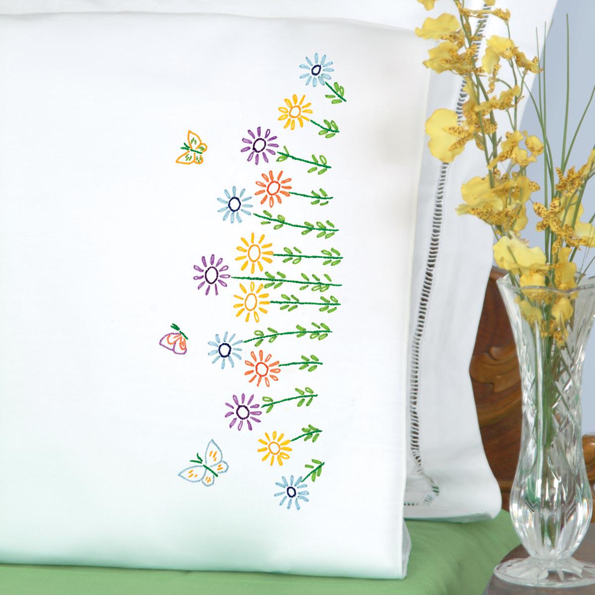 Field of Flowers Perle Edge Pillowcases 1600-928