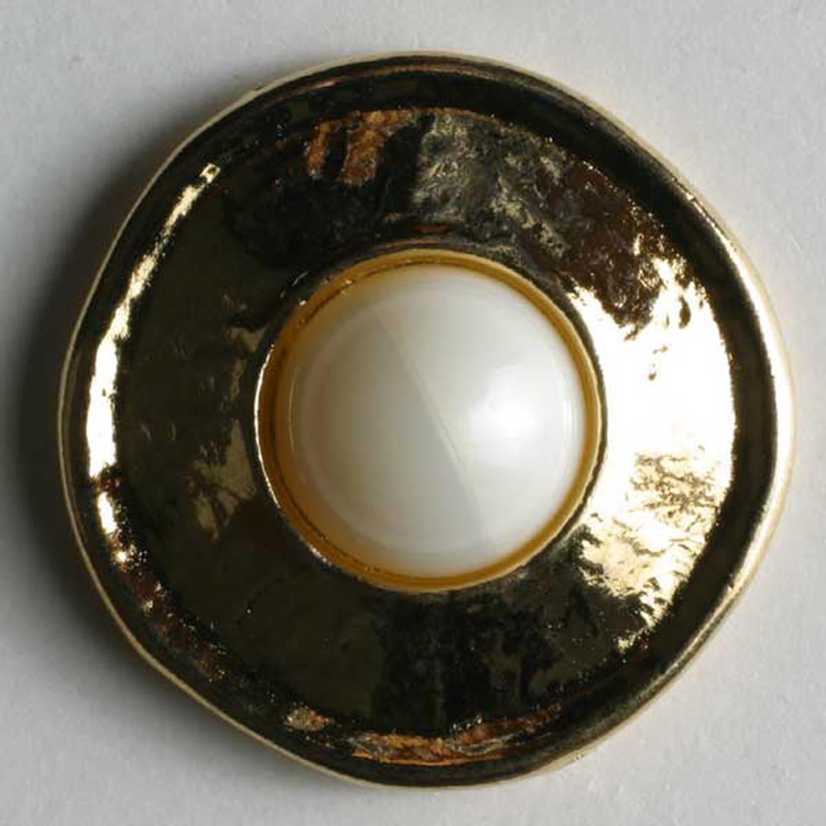 Gold Rimmed Pearl Buttons