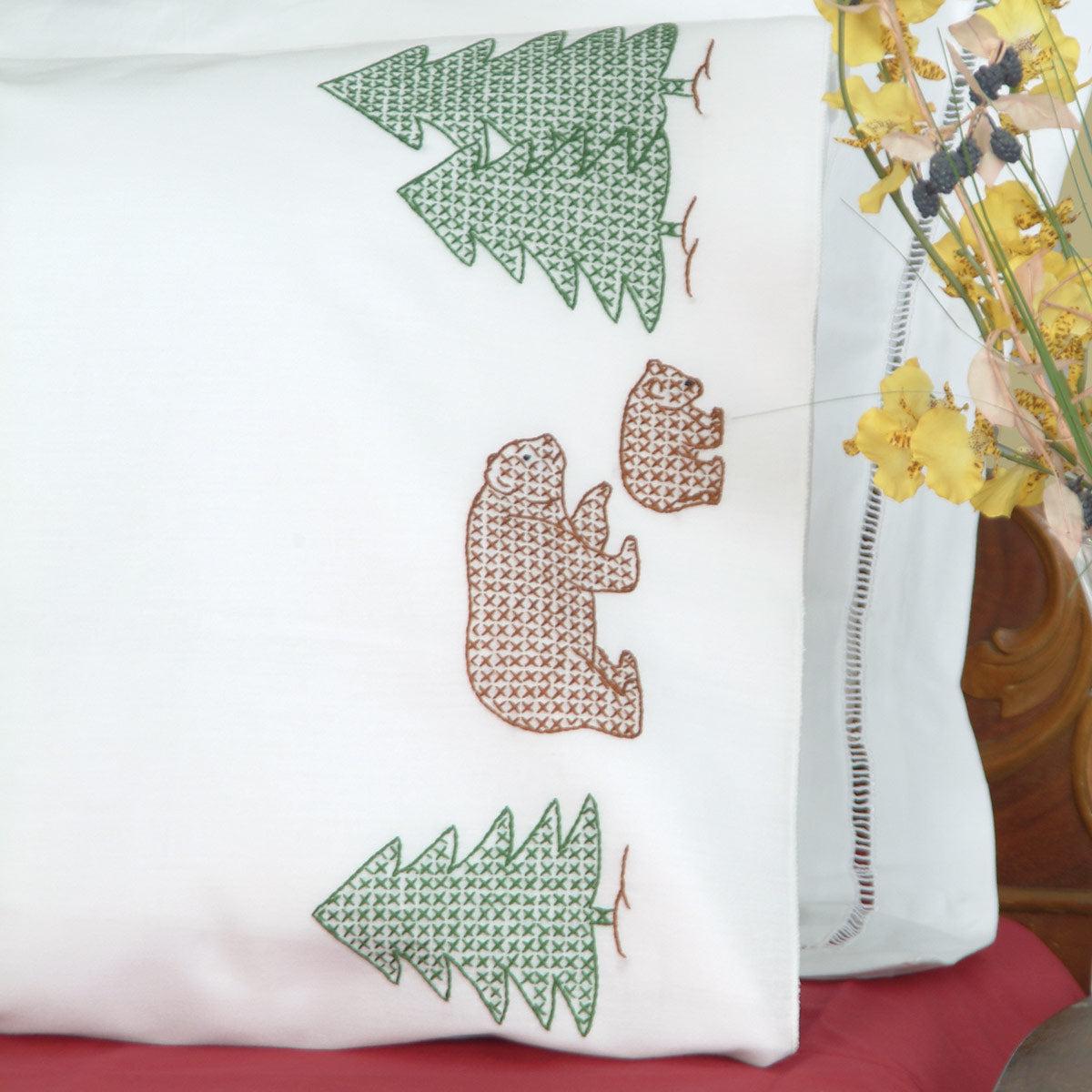 Bears in the Woods Perle Edge Pillowcases 1600-316