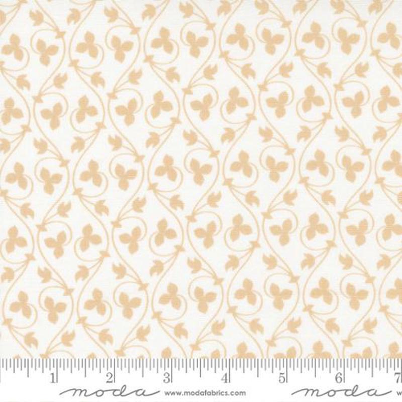 Cinammon and Cream Collection Acorn Vines Cotton Fabric 20455